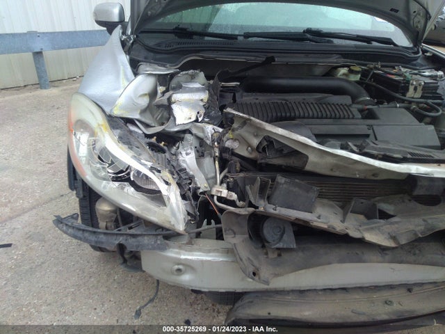 Volvo C30 2011 YV1672MK2B2235014 Image 8