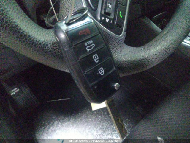 KNAGT4L39G5098409 KIA Optima Lx