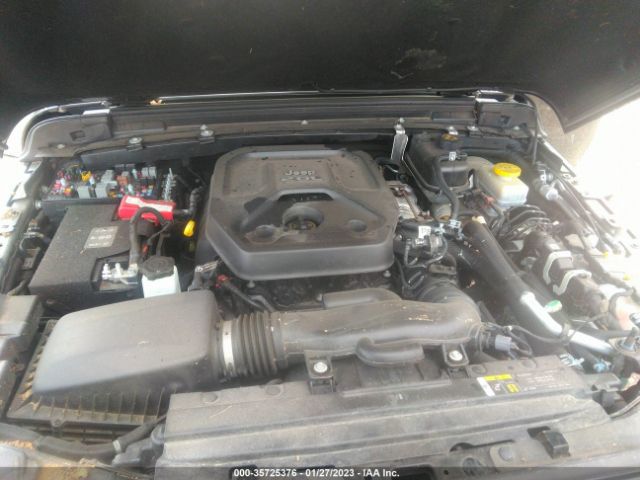 1C4HJXENXLW124338 Jeep Wrangler Unlimited Sahara