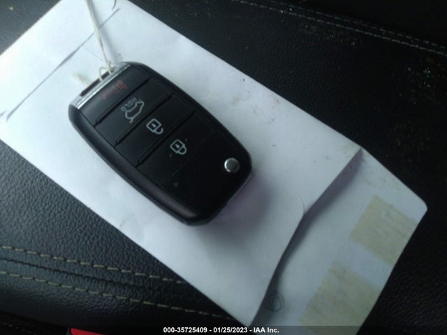 2019 KIA SPORTAGE LX VIN: KNDPMCAC3K7576057