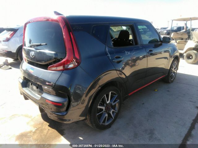 KNDJ63AU0M7768550 KIA Soul Gt-line