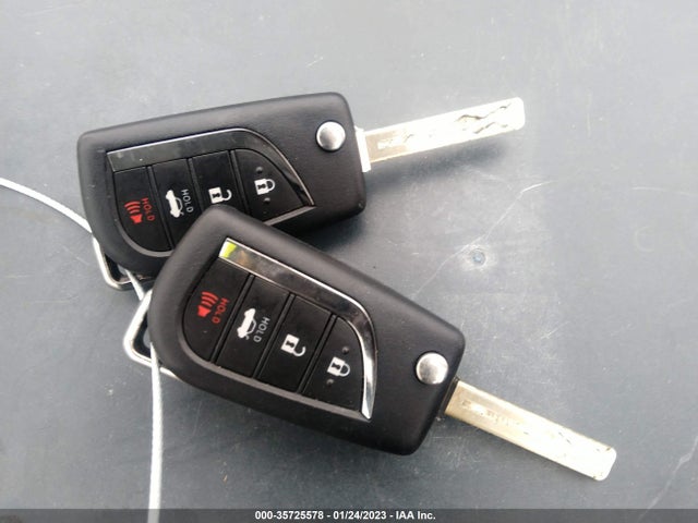Toyota CAMRY LE 2022 4T1C11AK0NU693762 Image 3