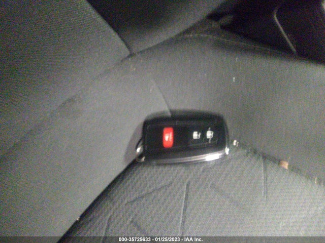 2020 Toyota RAV4, VIN: 2T3RWRFV7LW074223