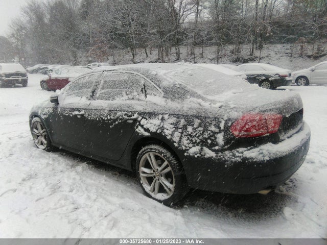 1VWBM7A34CC031010 Volkswagen Passat Se W/sunroof & Nav