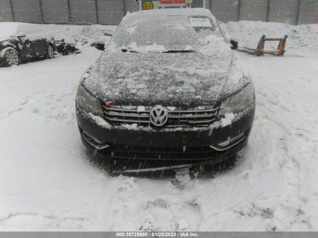 1VWBM7A34CC031010 Volkswagen Passat Se W/sunroof & Nav