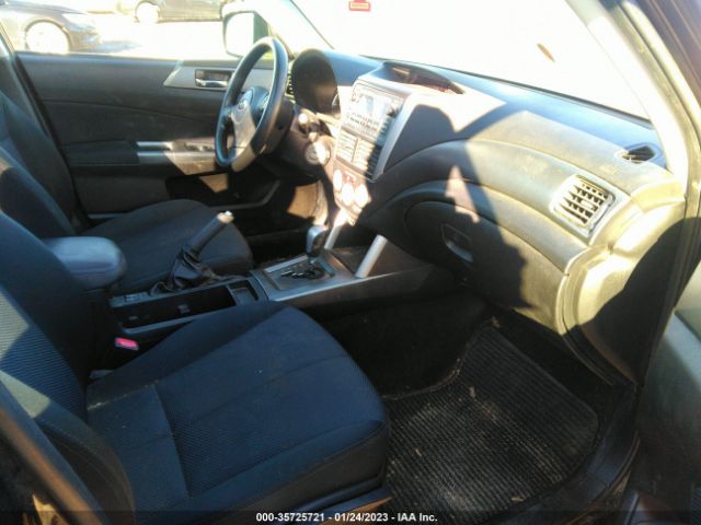 JF2SHBDC8CH457292 Subaru Forester 2.5x Premium