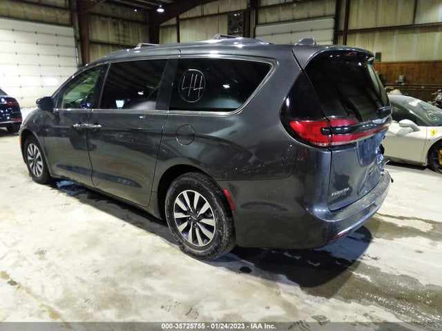 2021 Chrysler Pacifica Hybrid, VIN: 2C4RC1L74MR585920