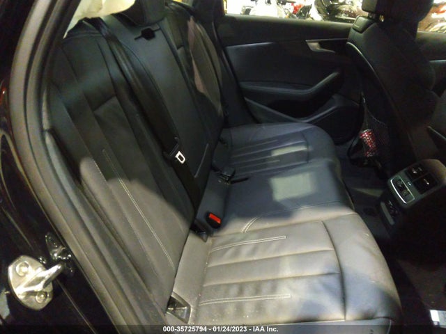 2022 Audi A4, VIN: WAUEAAF40NN011672
