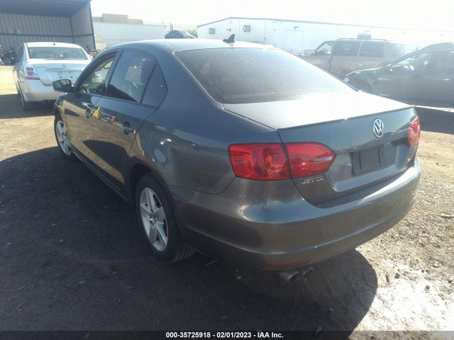 2011 VOLKSWAGEN JETTA SEDAN TDI VIN: 3VWLL7AJ8BM084070