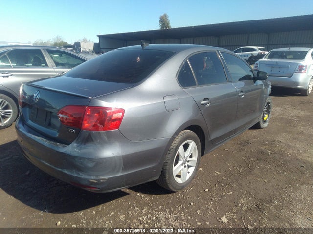 2011 VOLKSWAGEN JETTA SEDAN TDI VIN: 3VWLL7AJ8BM084070