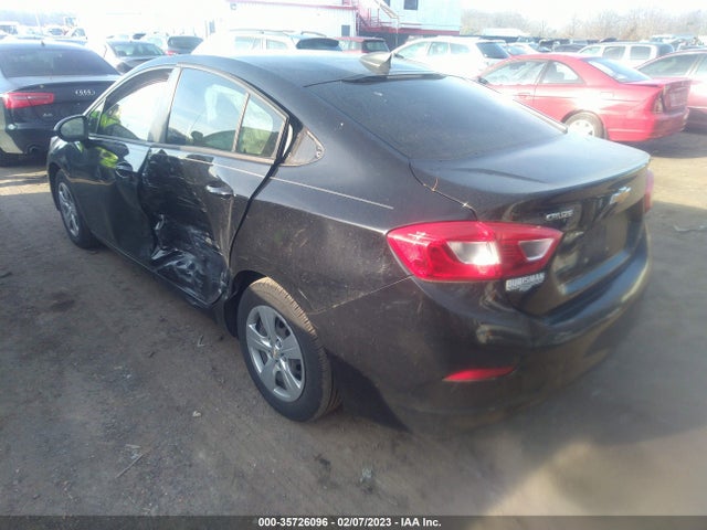 2017 Chevrolet Cruze, VIN: 1G1BC5SM7H7224407