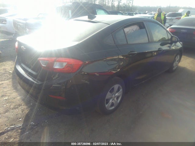 2017 Chevrolet Cruze, VIN: 1G1BC5SM7H7224407