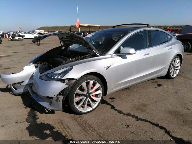 Tesla MODEL 3 2018 5YJ3E1EB1JF083374 Image 2