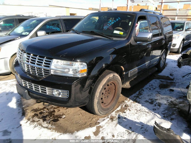 Lincoln Navigator 2009 5LMFU28589LJ01687 Image 2