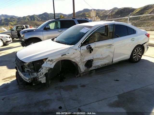 4S3BNAF64J3013457 Subaru Legacy Premium