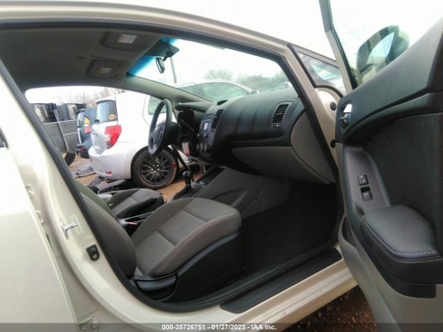 KNAFK4A65F5312449 KIA FORTE LX