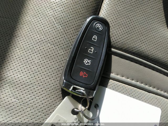 5LMJJ3JT9GEL05238 Lincoln Navigator L Select