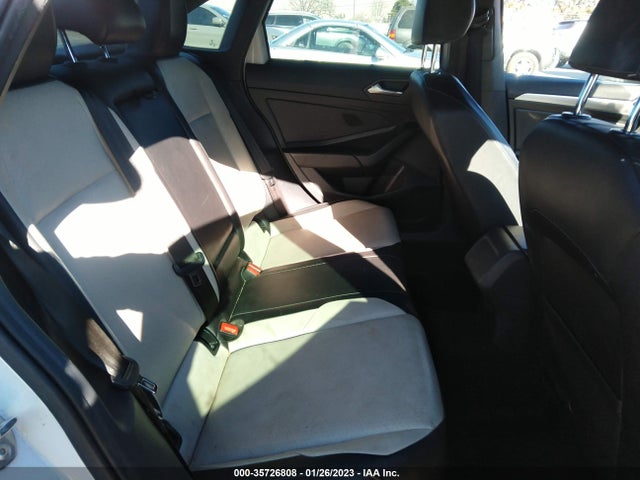 3VWC57BU7KM071958 Volkswagen Jetta