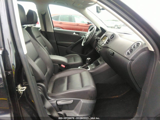 WVGBV7AX6GW603035 Volkswagen TIGUAN S