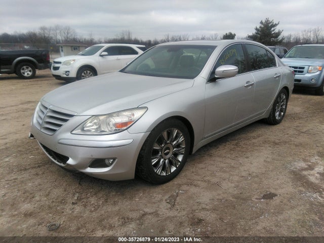 Hyundai Genesis 2009 KMHGC46E89U036164 Image 2