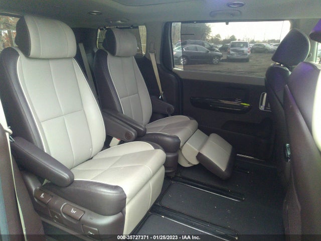 2018 Kia Sedona, VIN: KNDME5C19J6359611