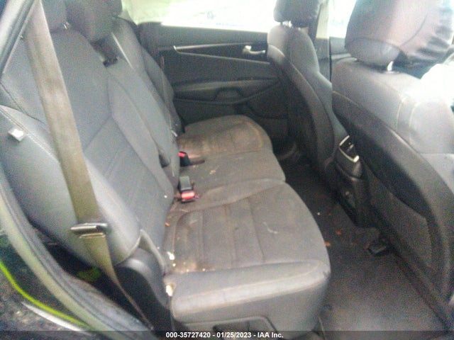 2016 Kia Sorento, VIN: 5XYPG4A38GG069646