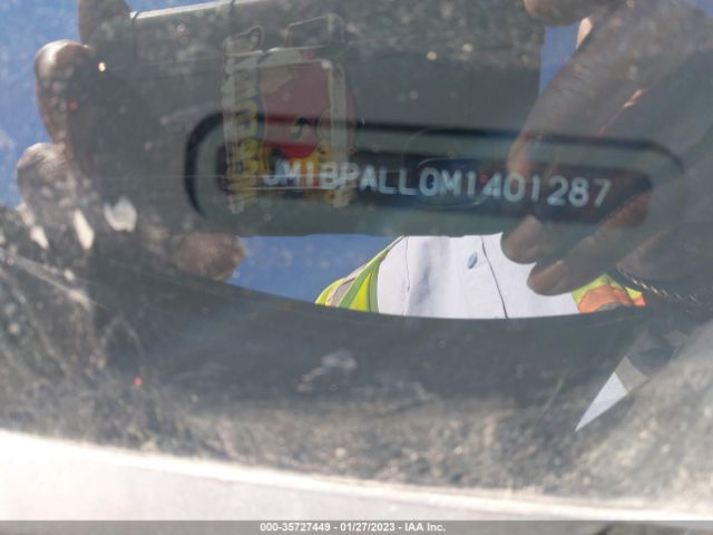 JM1BPALL0M1401287 Mazda Mazda3 Hatchback Preferred