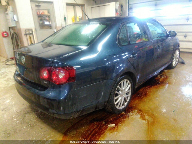 2008 VOLKSWAGEN JETTA SEDAN S VIN: 3VWJM71K08M090418