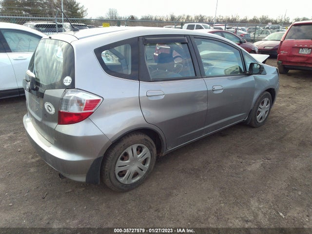 2010 HONDA FIT VIN: JHMGE8G27AS008879