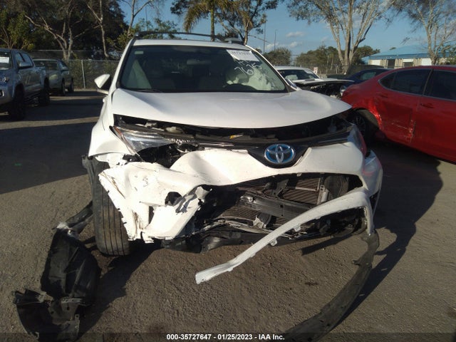 2016 Toyota RAV4, VIN: JTMRJREV8GD057675