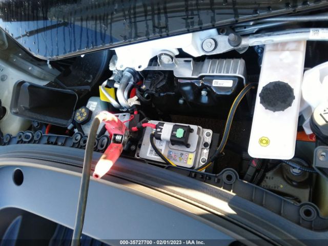 5YJ3E1EA8NF373592 Tesla MODEL 3