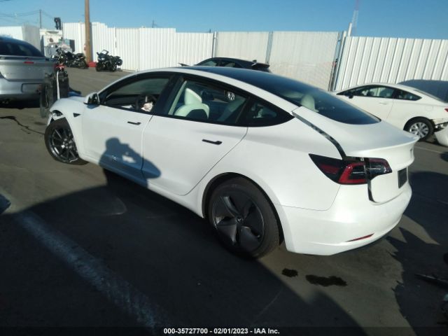 5YJ3E1EA8NF373592 Tesla MODEL 3