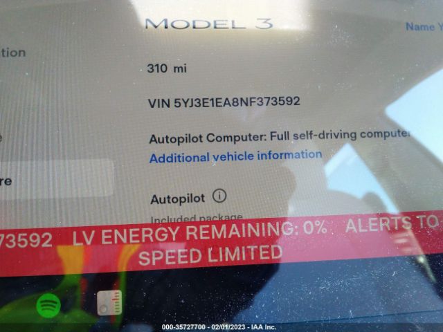 5YJ3E1EA8NF373592 Tesla MODEL 3