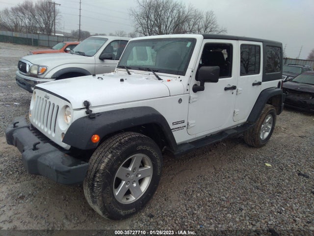 2014 JEEP WRANGLER UNLIMITED SPORT VIN: 1C4BJWDG5EL304947