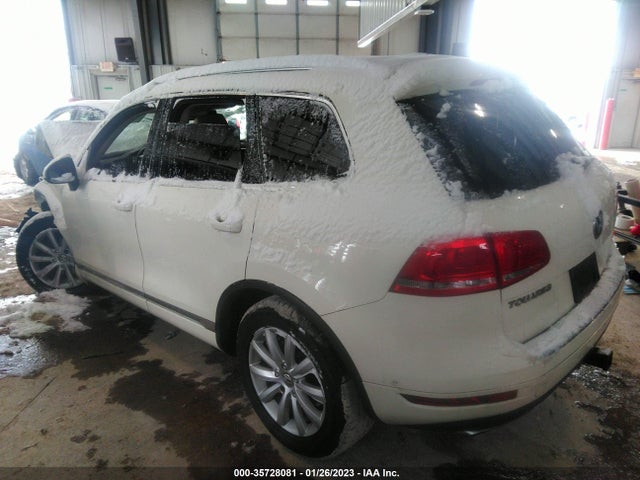 WVGFF9BP5BD004558 Volkswagen Touareg Sport