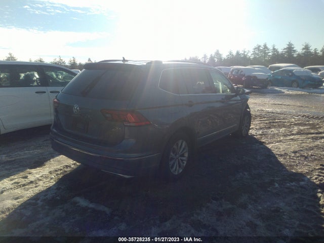 3VV2B7AX1JM002752 Volkswagen Tiguan Sel/se
