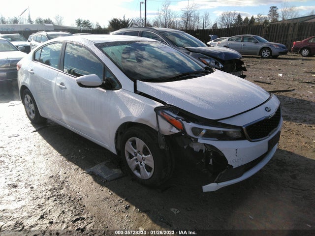 2017 Kia Forte, VIN: 3KPFL4A7XHE083461