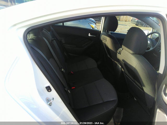 2017 Kia Forte, VIN: 3KPFL4A7XHE083461