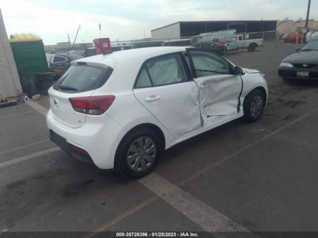 3KPA25AD9LE317896 KIA Rio 5-door S