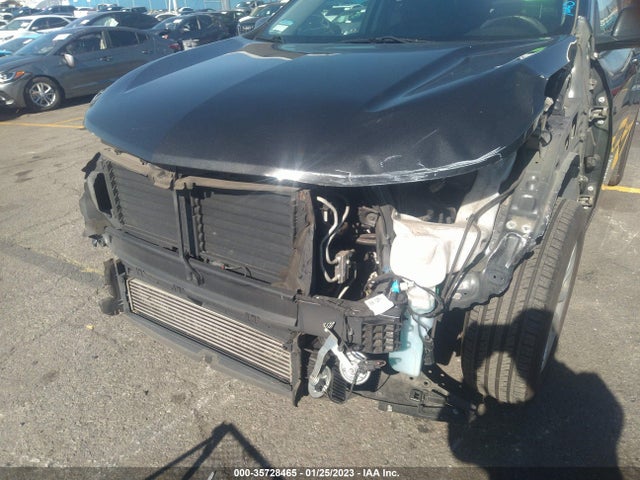 Chevrolet EQUINOX LT 2019 2GNAXKEV0K6135397 Image 8
