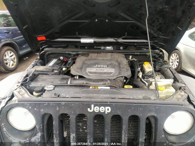 2015 JEEP WRANGLER UNLIMITED SPORT VIN: 1C4BJWDG2FL687781