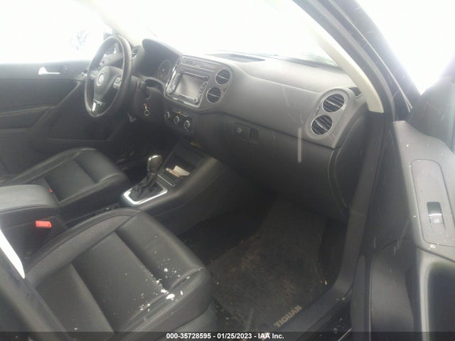 2012 VOLKSWAGEN TIGUAN SE VIN: WVGAV7AX3CW532401