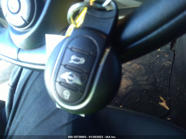 2018 Mini Cooper, VIN: WMWXP7C56J2A49090
