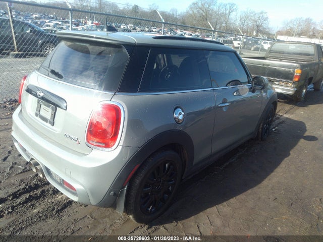 2018 Mini Cooper, VIN: WMWXP7C56J2A49090