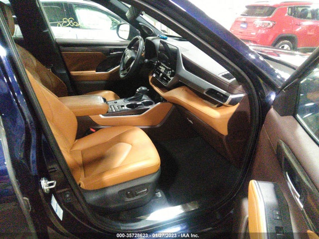 2021 Toyota Highlander, VIN: 5TDEBRCHXMS017171
