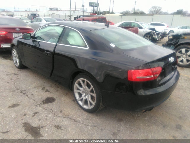 Audi A5 2.0t Premium Plus 2012 WAULFAFR2CA017952 Image 3