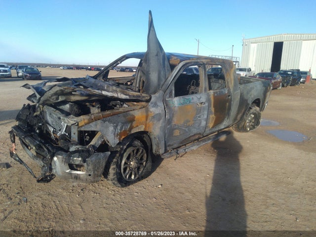 RAM 2500 Laramie 2018 3C6UR5NL5JG404584 Image 2