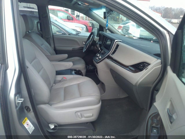 2016 TOYOTA SIENNA XLE/XLE AAS/LTD VIN: 5TDYK3DC7GS717103
