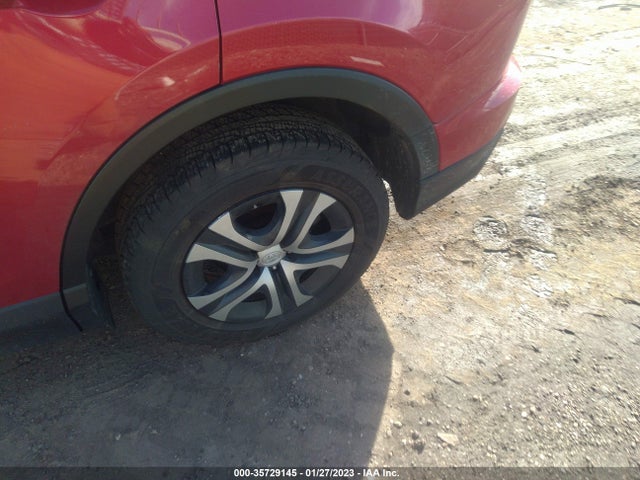 Toyota RAV4 LE 2017 JTMZFREV9HJ129052 Image 5