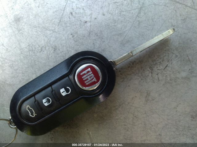 ZFBCFABH7EZ028484 Fiat 500L